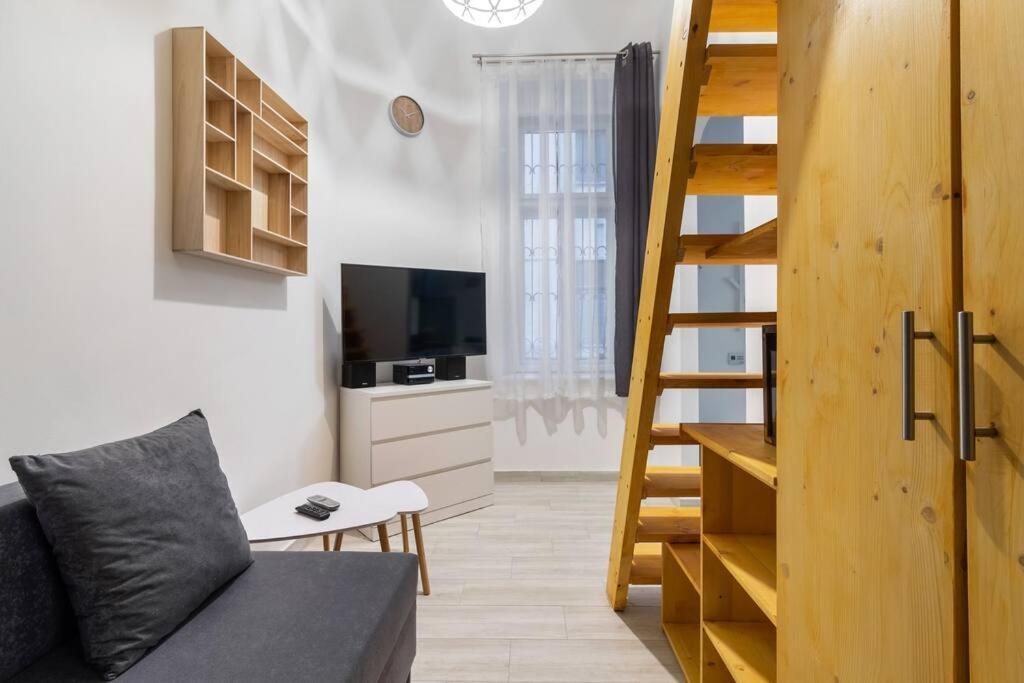 Swarz'S Downtown Apartment Budapest Bagian luar foto