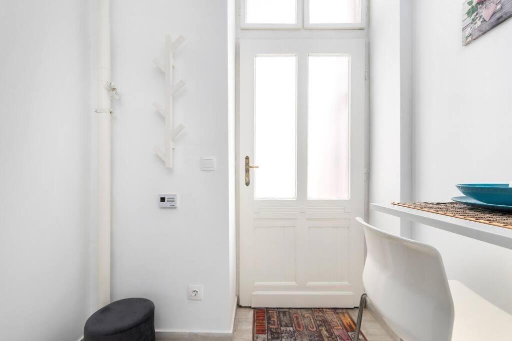 Swarz'S Downtown Apartment Budapest Bagian luar foto